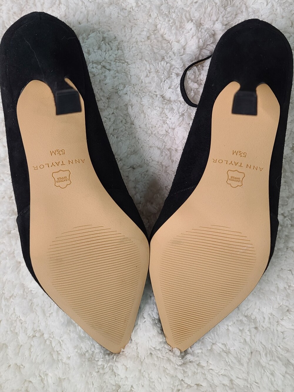 Ann Taylor Black Suede Pointed Mary-Jane Ankle-Strap Heels - Picture 5 of 7